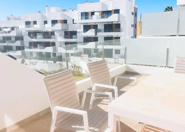 Aire Villamartin شقة